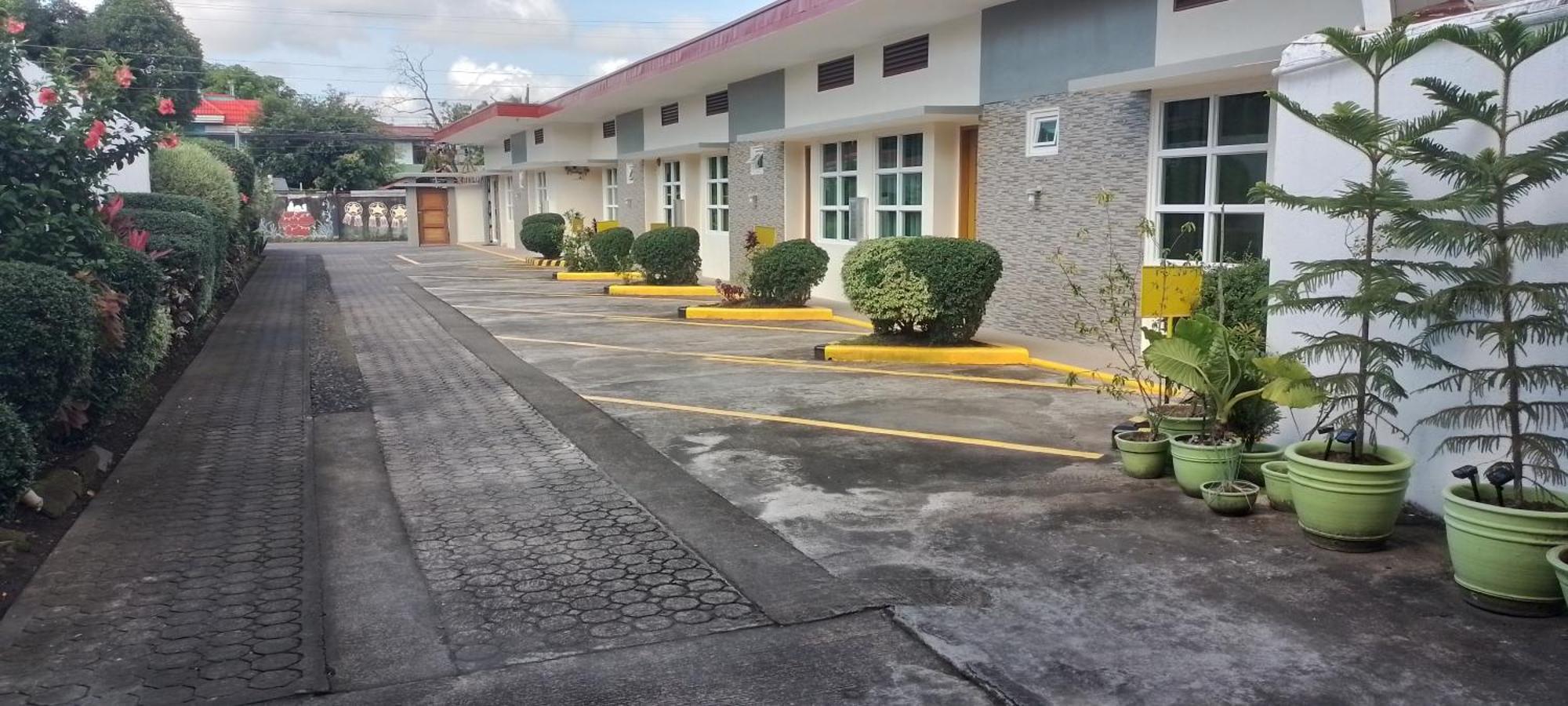 Alinchlo Hotel Legazpi Ngoại thất bức ảnh